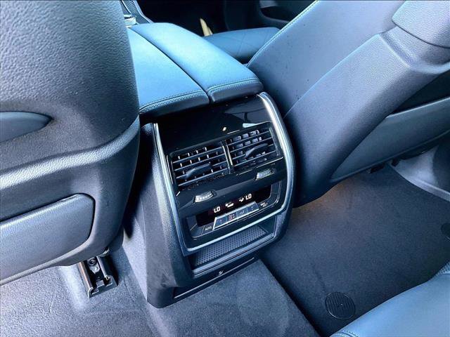 Used 2023 BMW X5 M50i w/ Executive Package image 21