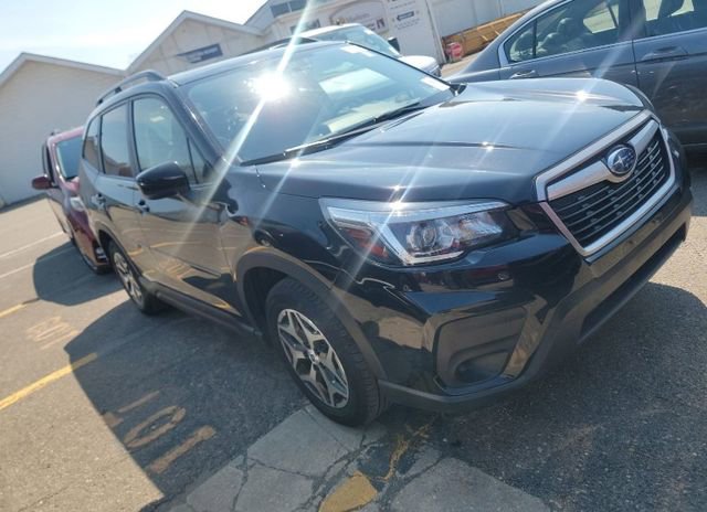 Used 2019 Subaru Forester Premium image 4