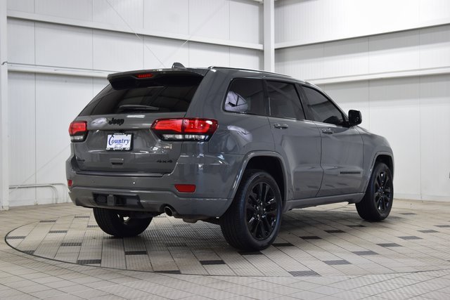 Used 2020 Jeep Grand Cherokee Altitude image 8