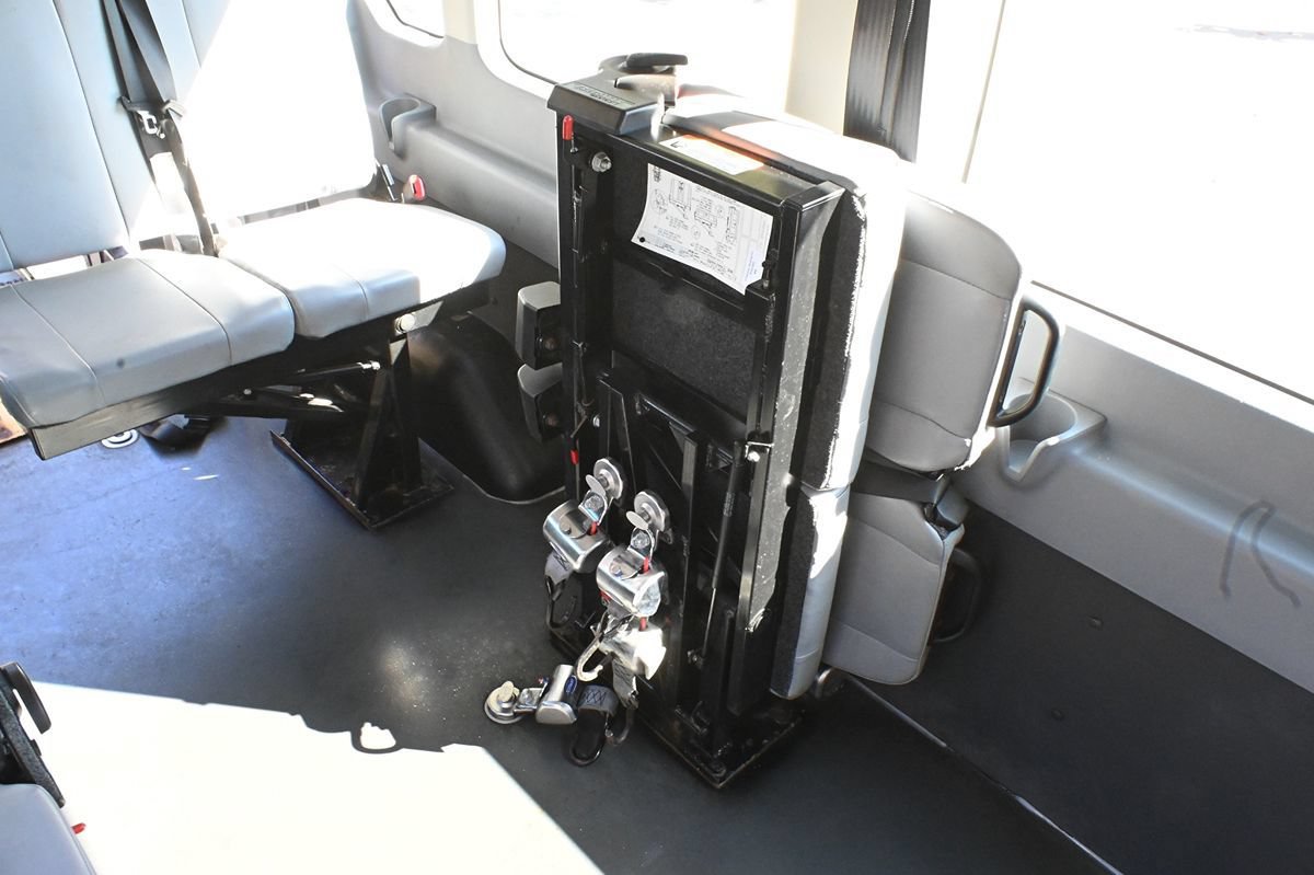 Used 2019 Ford Transit 350 XL RWD image 19