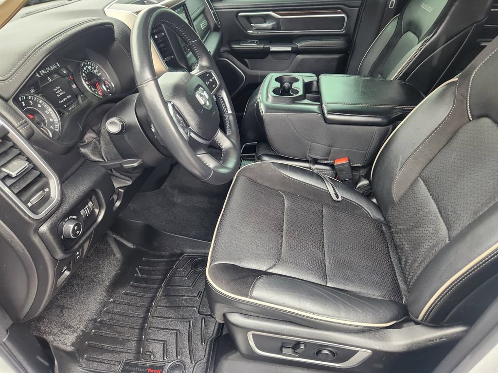 Used 2021 RAM 1500 Laramie AWD/4WD image 12