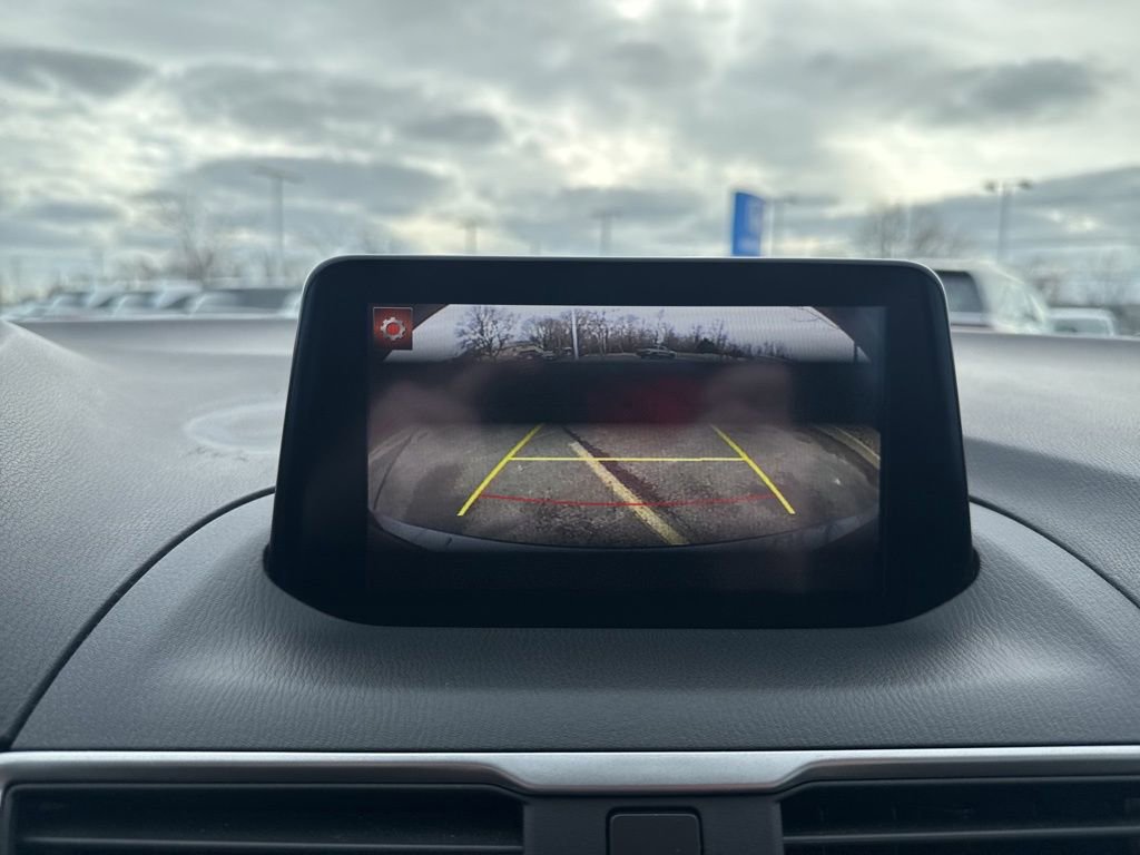 Used 2017 MAZDA MAZDA3 Sport image 31