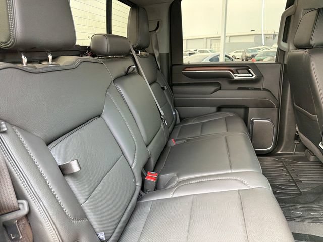 Used 2024 GMC Sierra 2500 Denali w/ Denali Reserve Package AWD/4WD image 28
