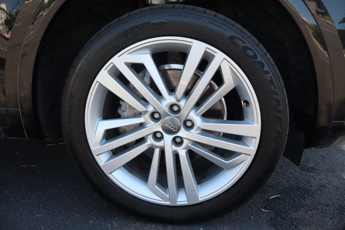 Used 2018 Audi Q5 2.0T Premium Plus w/ Premium Plus Package AWD/4WD image 45