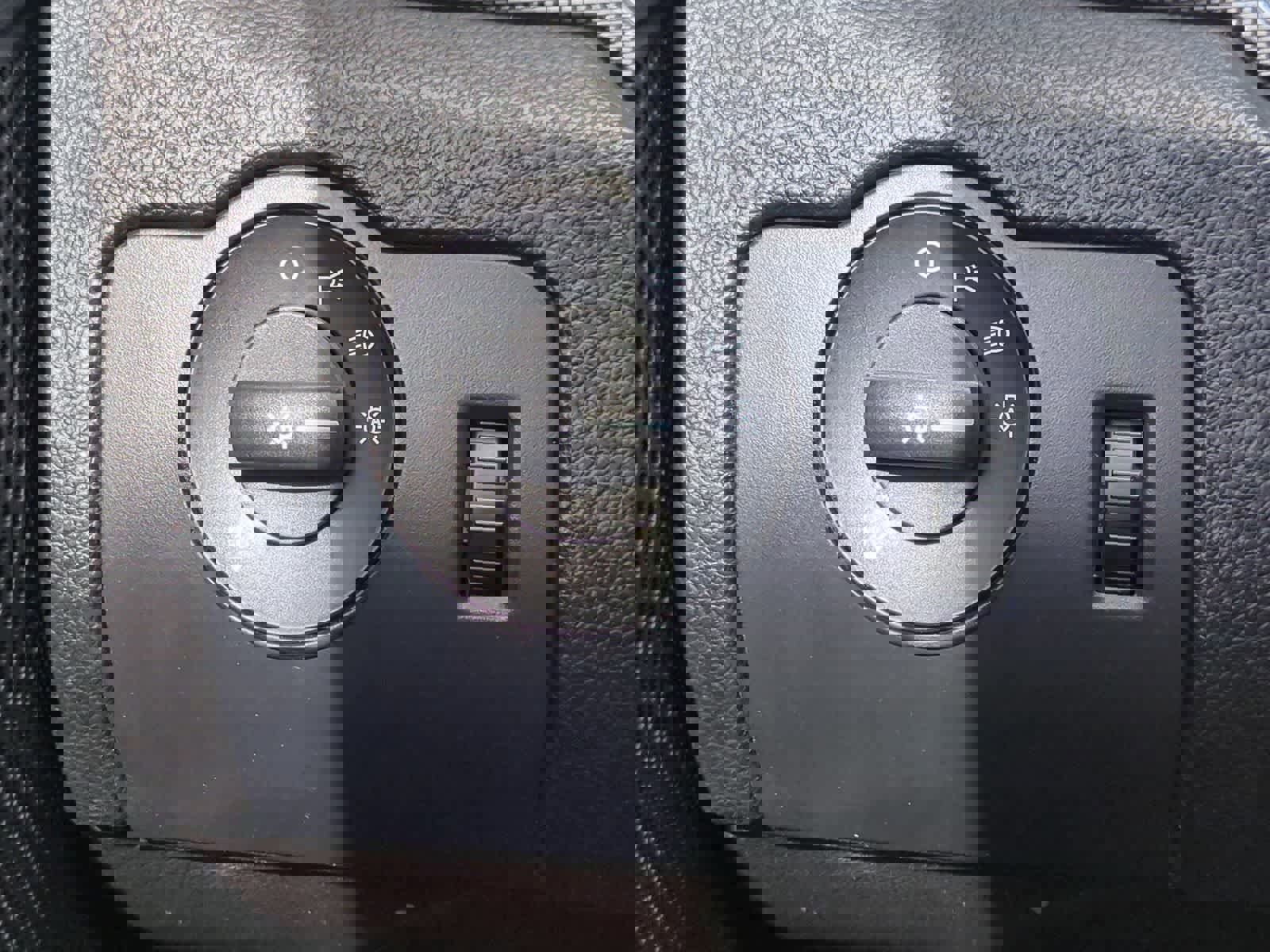 Used 2013 Ford Mustang GT Premium w/ Comfort Pkg image 25