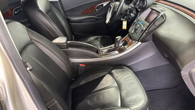 Used 2011 Buick LaCrosse CXL w/ Driver Confidence Package image 12