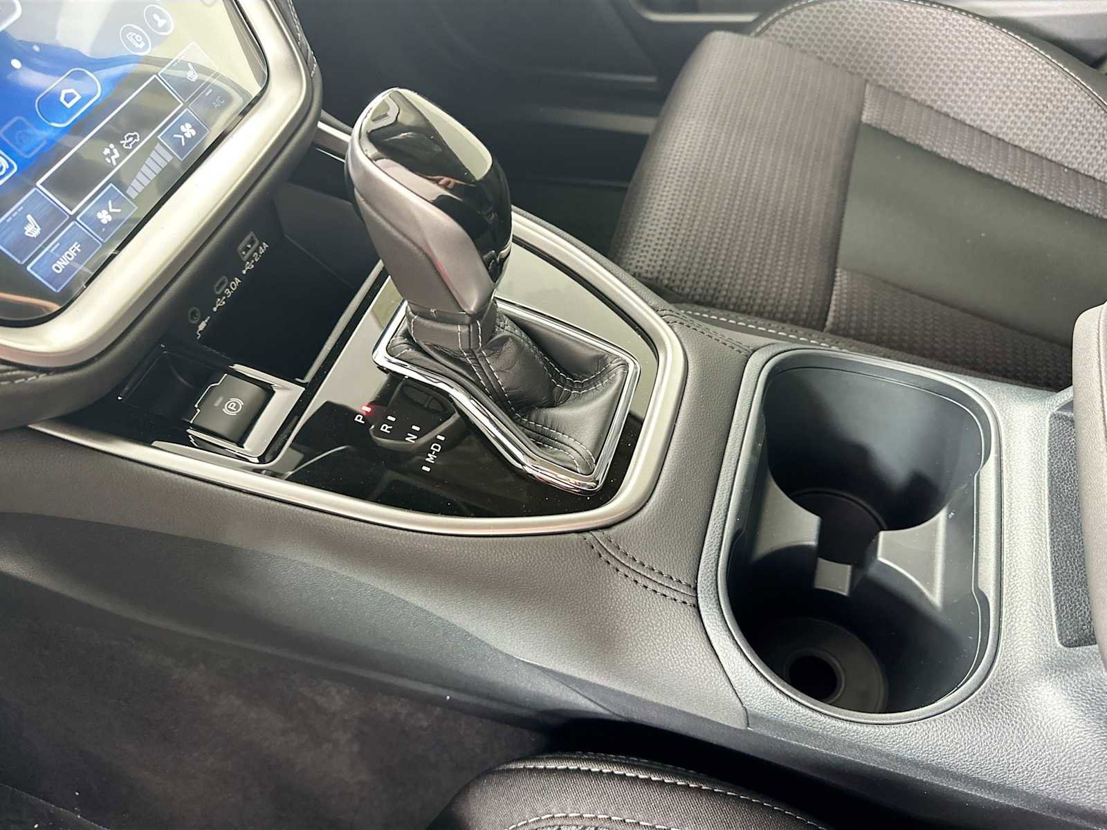 Certified 2025 Subaru Outback Premium w/ Popular Package #1A image 16