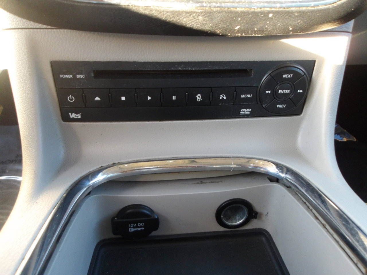 Used 2012 Chrysler Town & Country Touring-L w/ Trailer Tow Group image 24