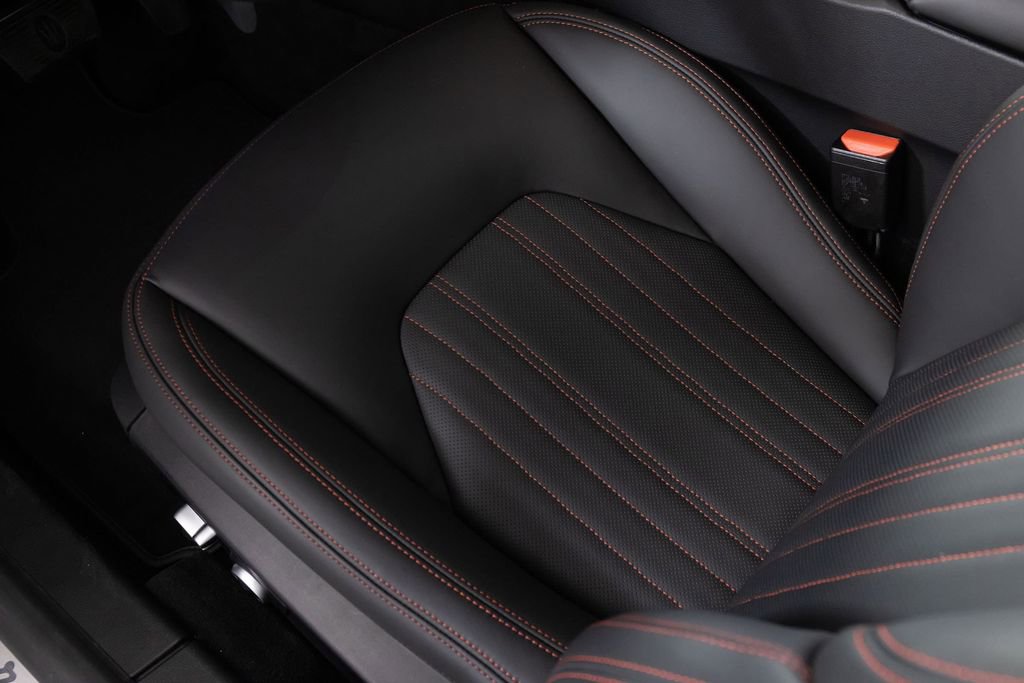 Used 2023 Maserati Ghibli Modena image 34