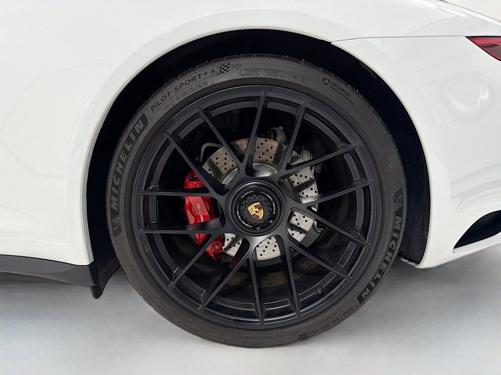 Certified 2019 Porsche 911 Targa 4 GTS image 42