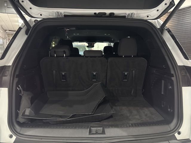 Used 2024 Chevrolet Traverse Z71 w/ Enhanced Driving Package image 33