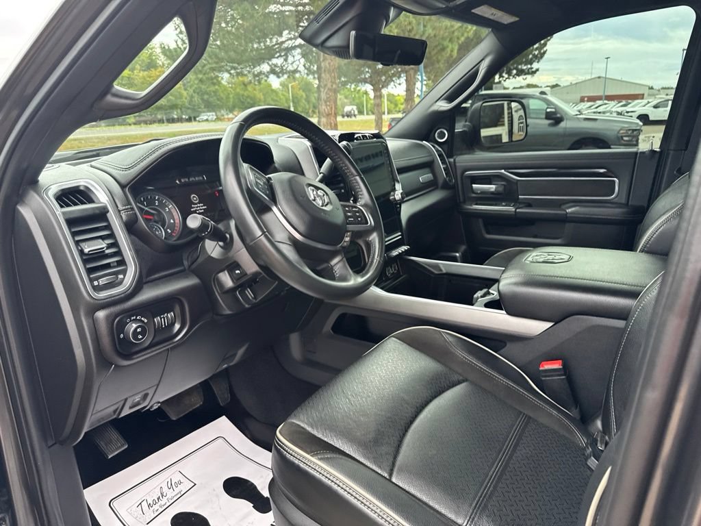 Used 2022 RAM 3500 Laramie AWD/4WD image 11