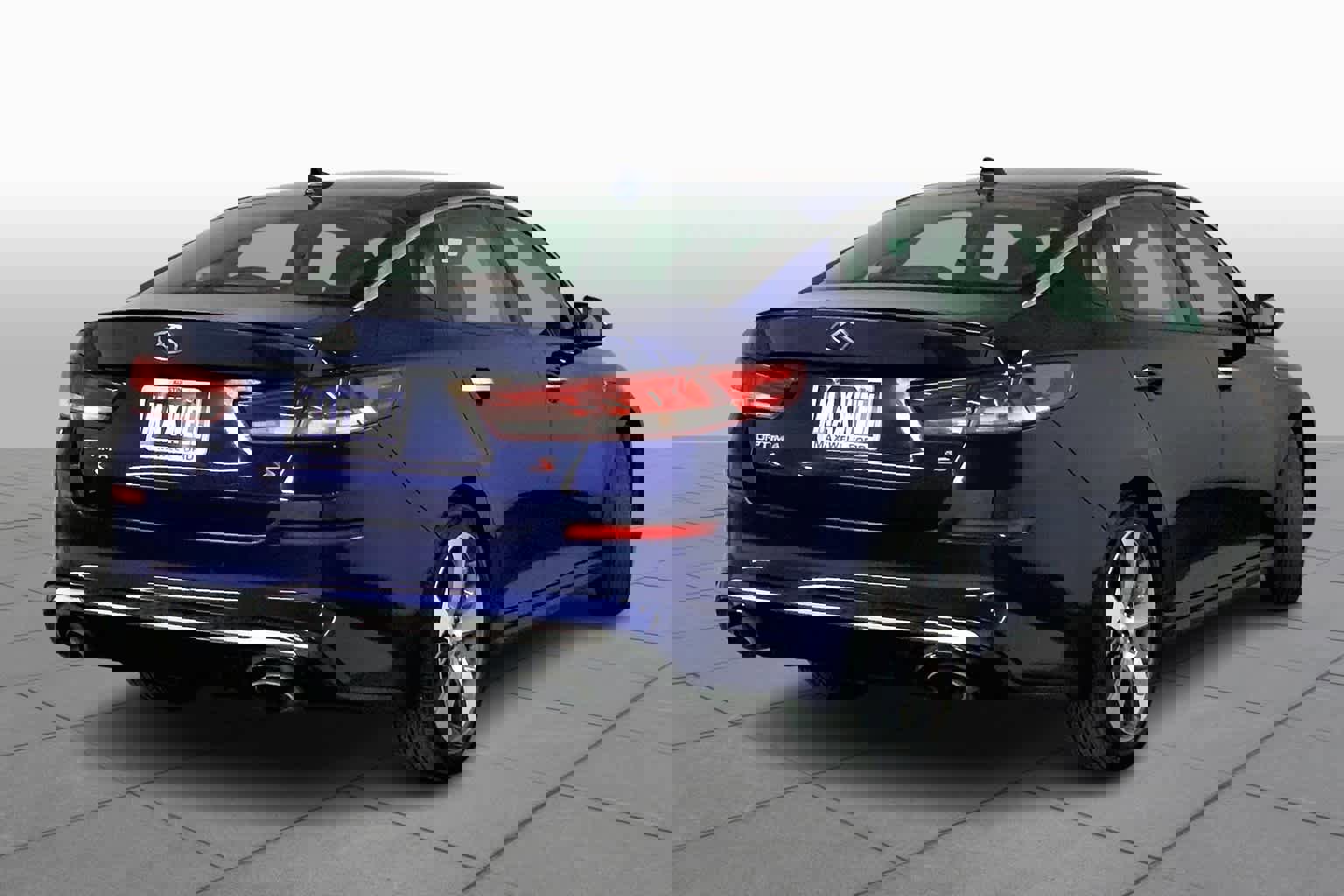 Used 2019 Kia Optima S image 11