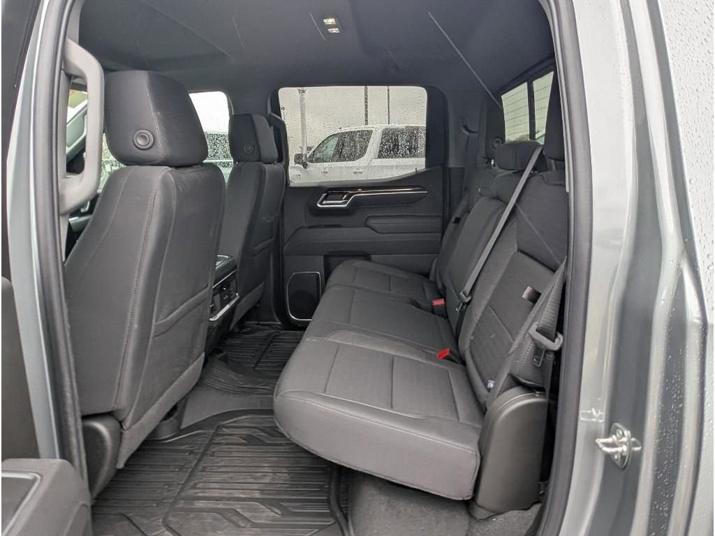 New 2026 GMC Sierra 1500 Elevation image 12