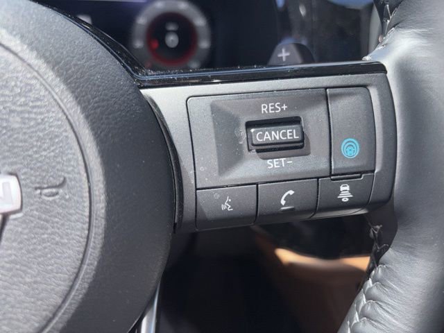 Used 2022 Nissan Pathfinder Platinum w/ Lighting Package (N93) image 26