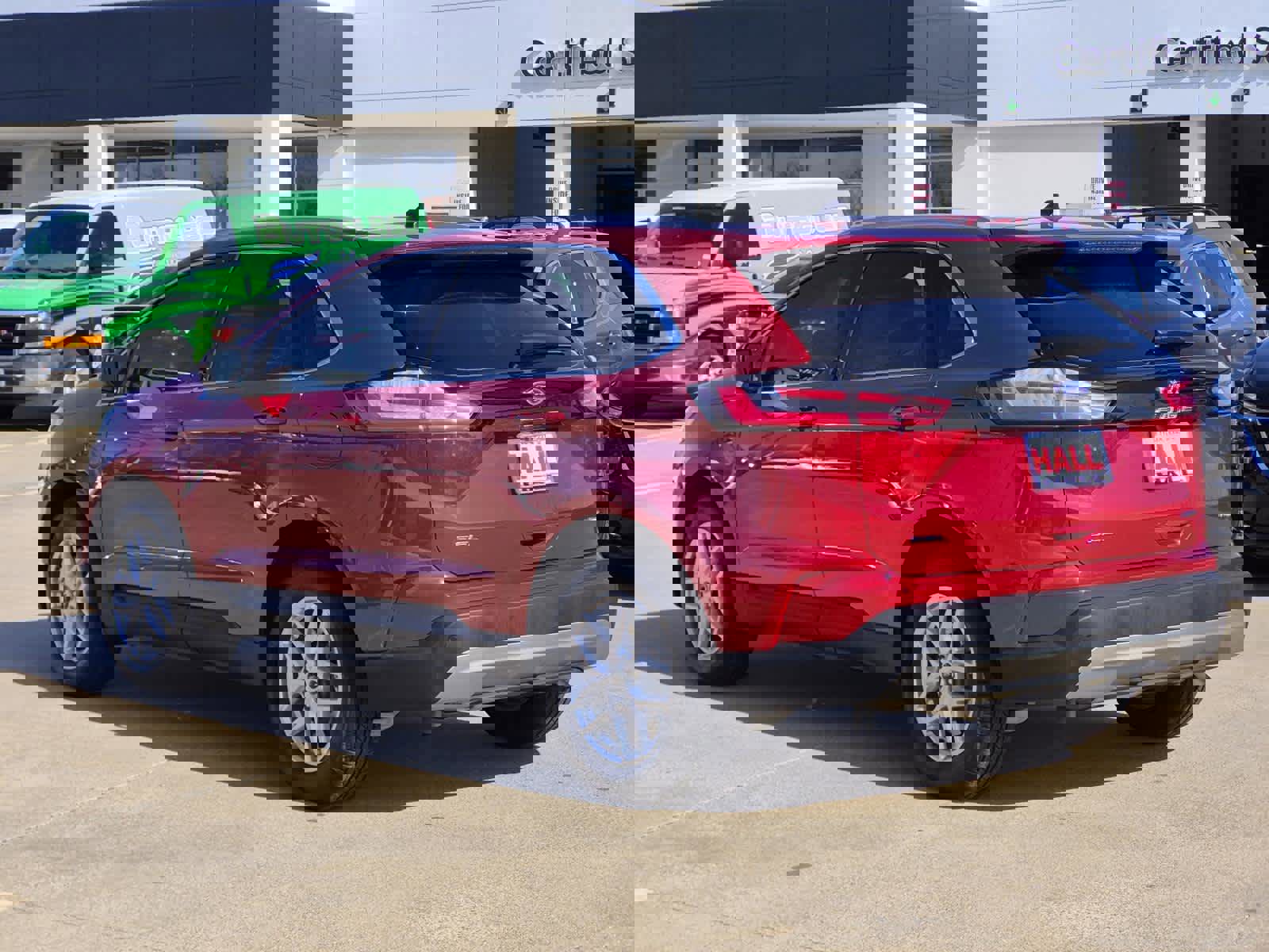 Used 2024 Ford Edge SEL w/ Convenience Package image 4