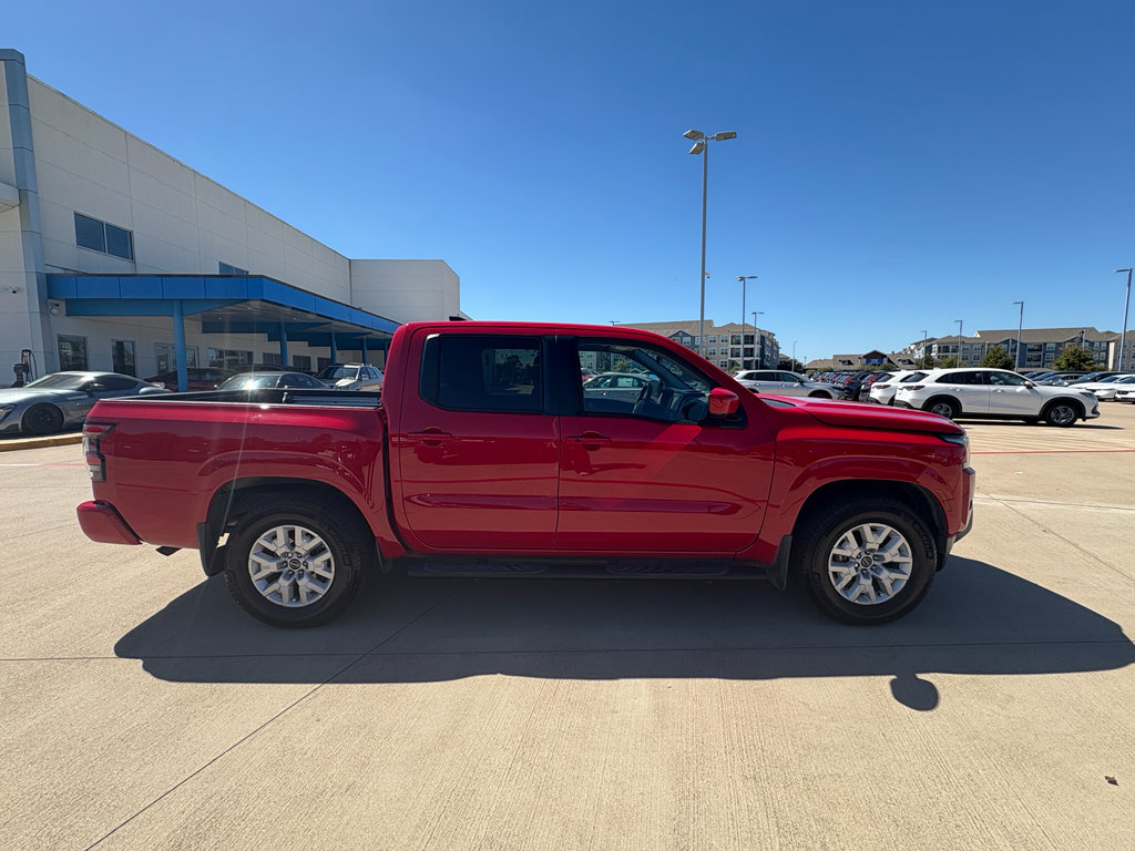 Used 2022 Nissan Frontier SV image 9