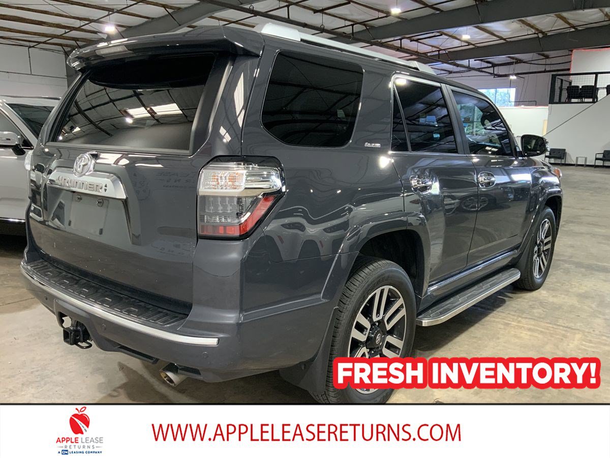 Used 2024 Toyota 4Runner Limited AWD/4WD image 4