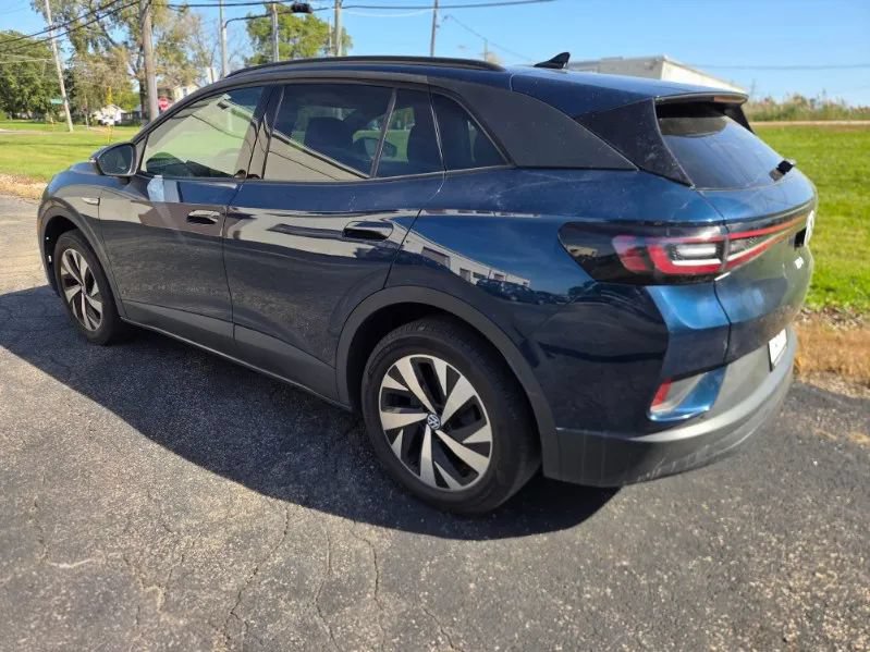 Used 2023 Volkswagen ID.4 Pro AWD/4WD image 2