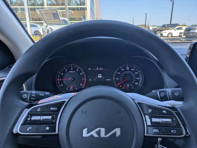 Used 2024 Kia Forte LXS w/ LXS Technology Package image 26