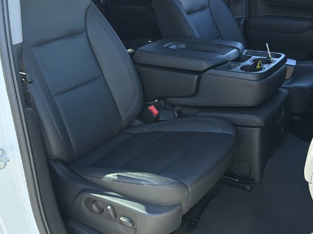 Used 2025 GMC Sierra 1500 SLT AWD/4WD image 33