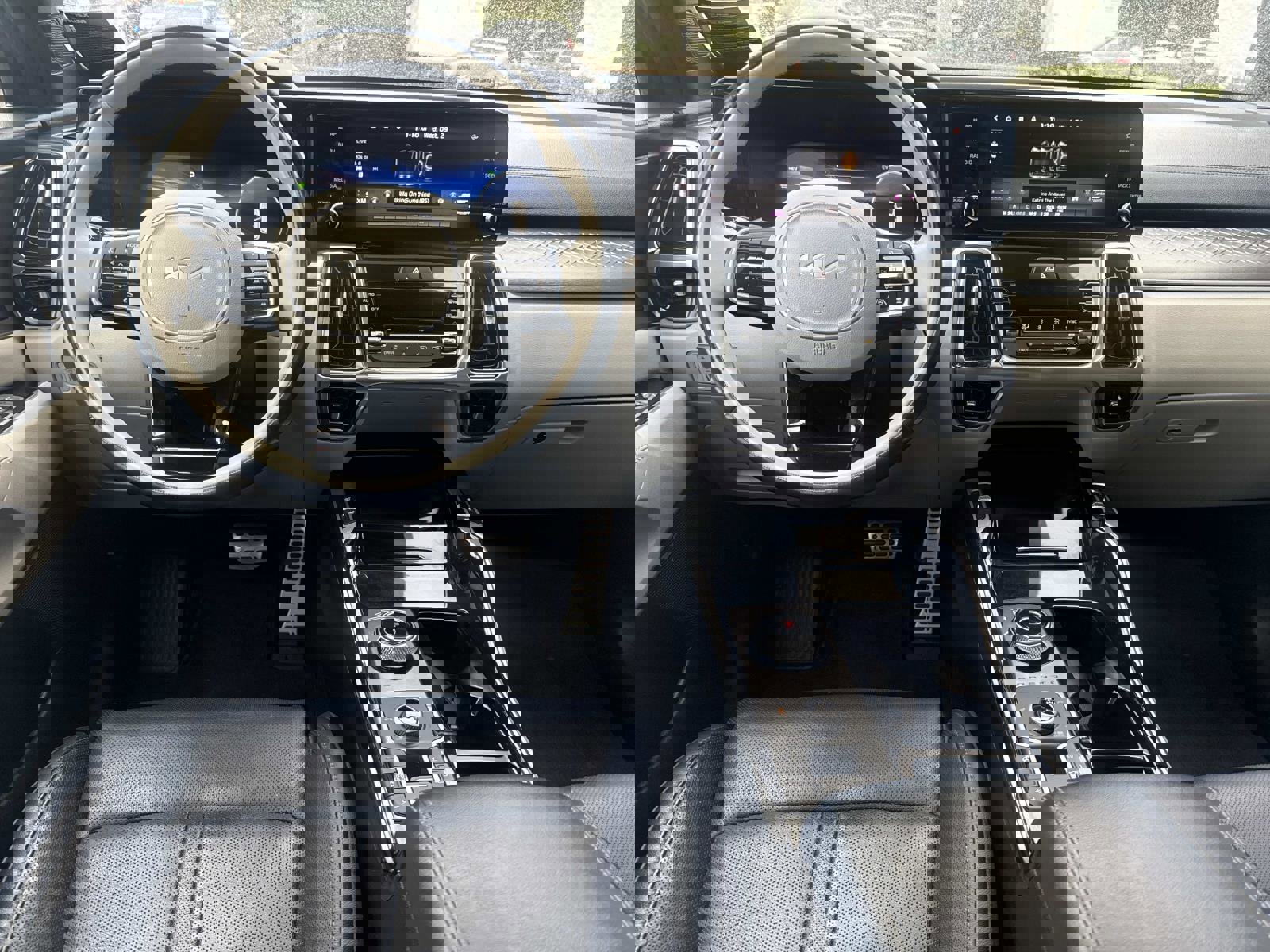 Used 2022 Kia Sorento SX Prestige w/ Panoramic Sunroof Package image 15