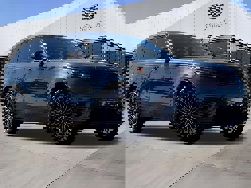 Used 2026 Land Rover Range Rover Velar Dynamic SE image 2