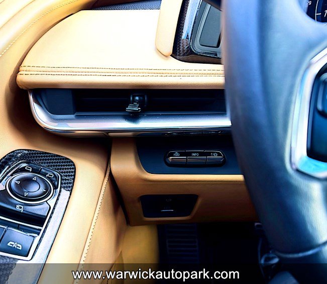 Used 2020 Chevrolet Corvette STINGRAY 3LT w/ 3LT Preferred Equipment Group image 12