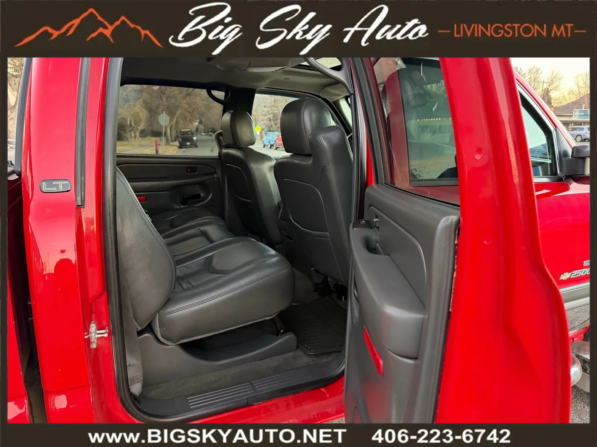 Used 2007 Chevrolet Silverado 2500 LT w/ Heavy-Duty Power Package image 23