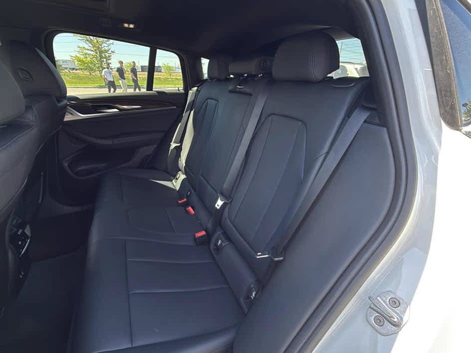 Used 2020 BMW X4 xDrive30i w/ Premium Package AWD/4WD image 28