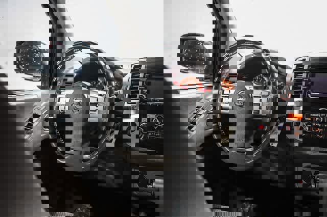 Used 2017 Nissan Frontier SV w/ SV Value Truck Package image 14