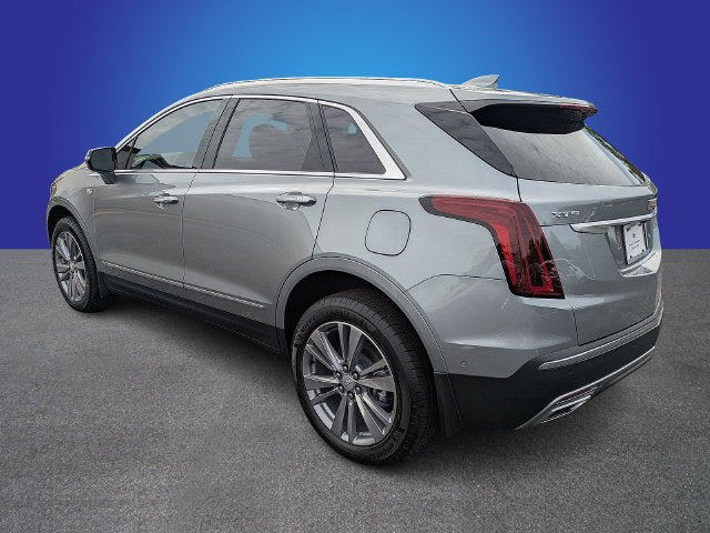 New 2026 Cadillac XT5 Premium Luxury w/ LPO, Floor Liner Package FWD image 3