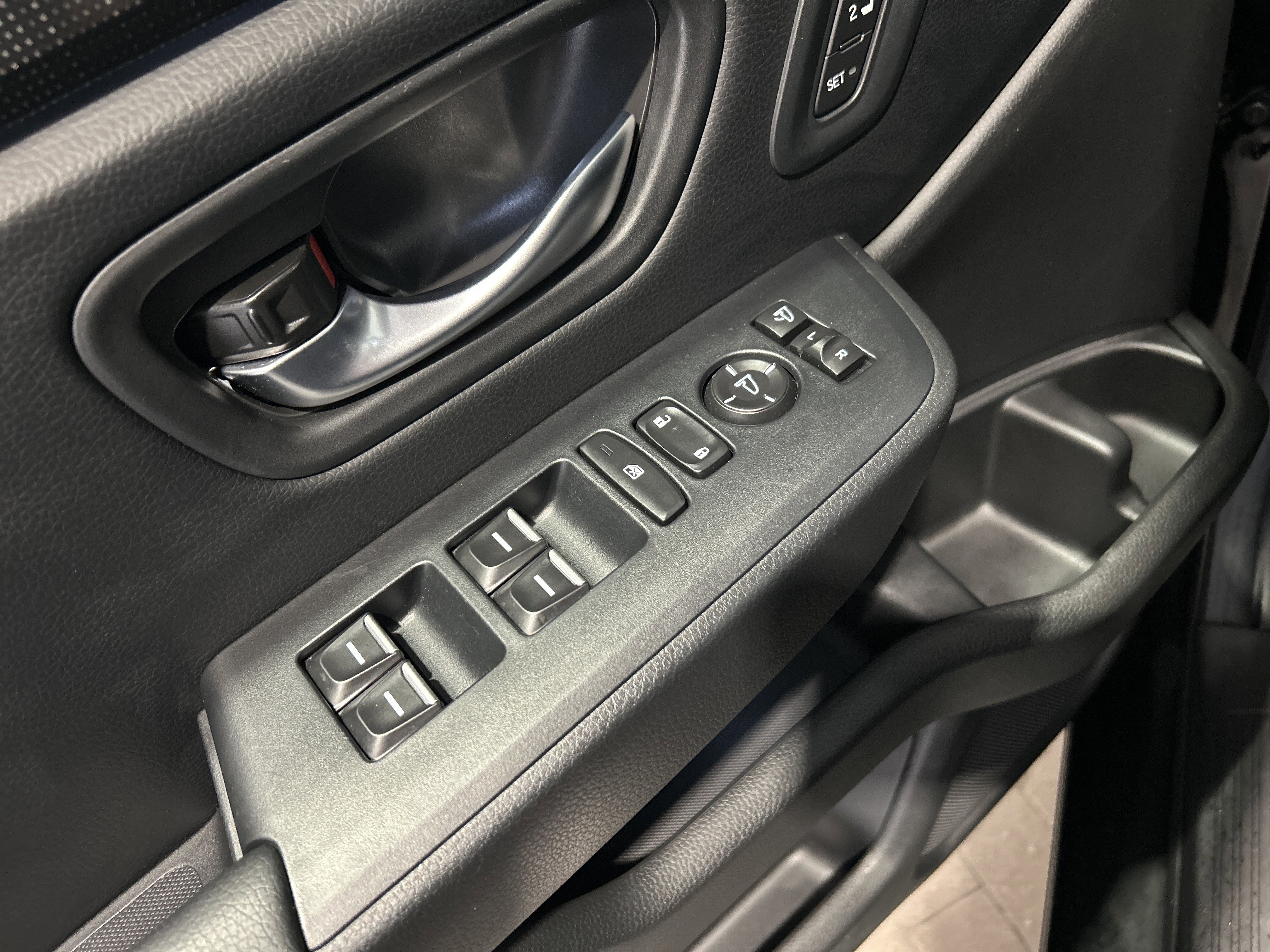 Certified 2024 Honda Pilot Elite image 23