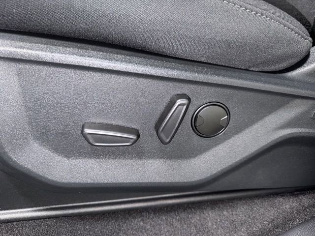 New 2025 Ford F150 XLT w/ Equipment Group 302A MID image 15