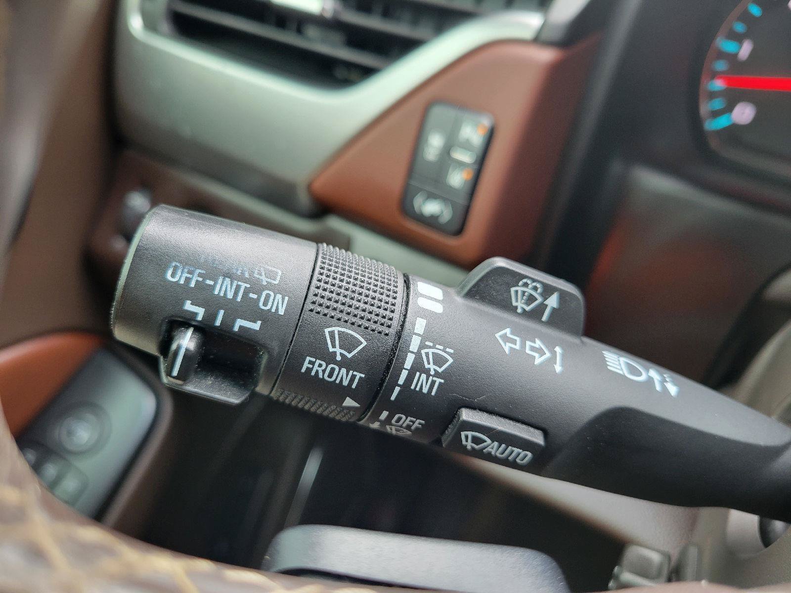 Used 2015 Chevrolet Tahoe LTZ AWD/4WD image 20
