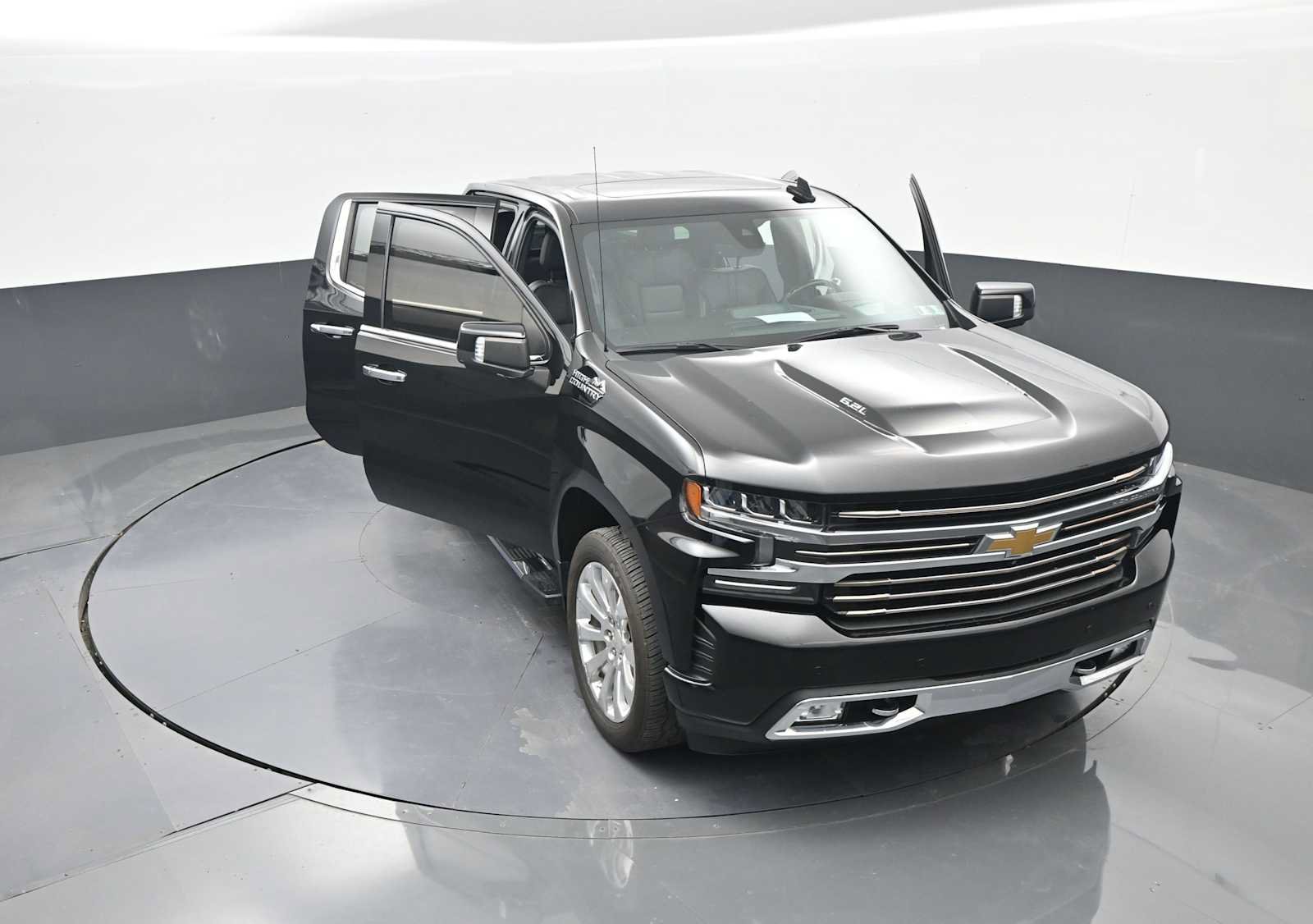 Used 2021 Chevrolet Silverado 1500 High Country w/ Technology Package AWD/4WD image 41