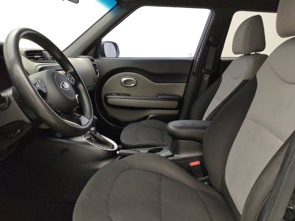 Used 2017 Kia Soul FWD image 17