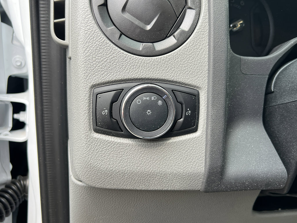 New 2026 Ford E-450 and Econoline 450 Super Duty w/ Power Equipment Group image 13