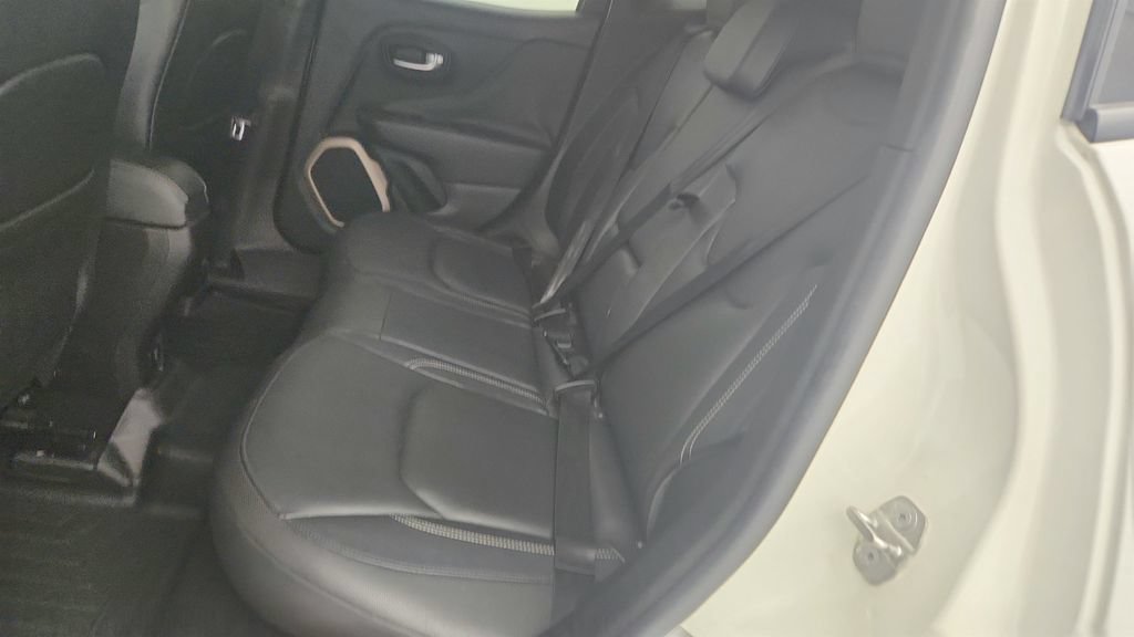 Used 2016 Jeep Renegade Limited AWD/4WD image 25