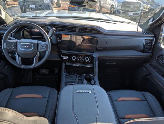 Used 2025 GMC Sierra 3500 AT4 w/ AT4 Premium Plus Package image 18