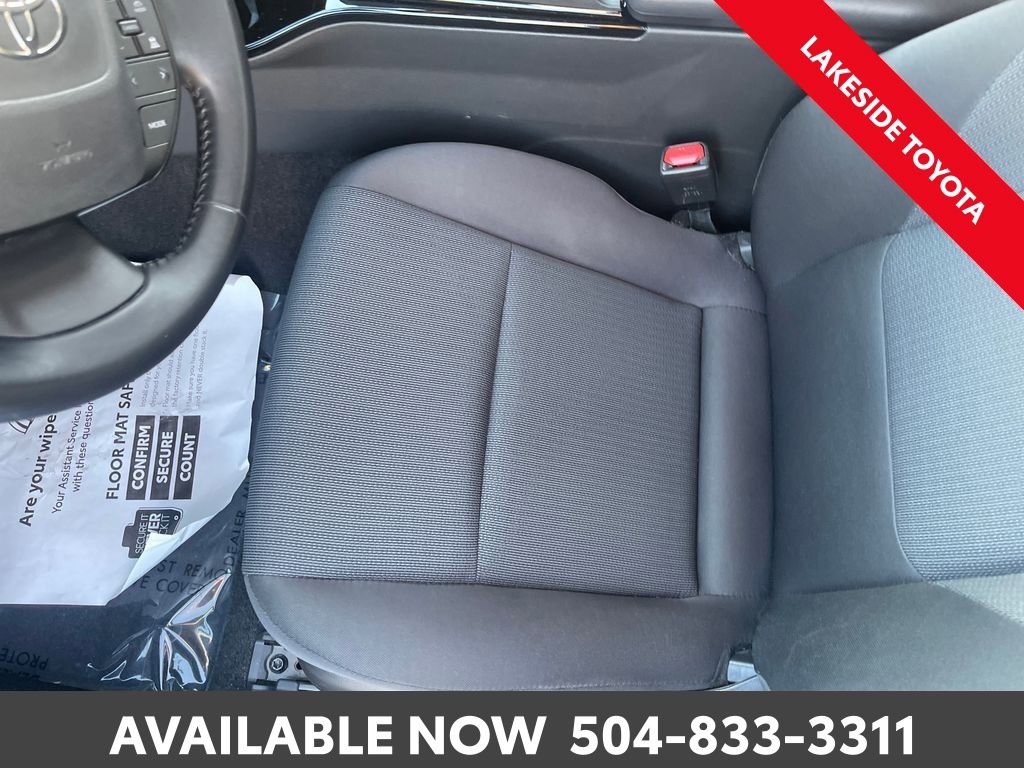 Certified 2023 Toyota Prius LE image 26