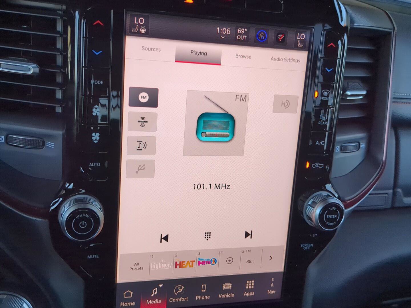 New 2026 RAM 1500 Rebel w/ Rebel Level 1 Equipment Group image 22