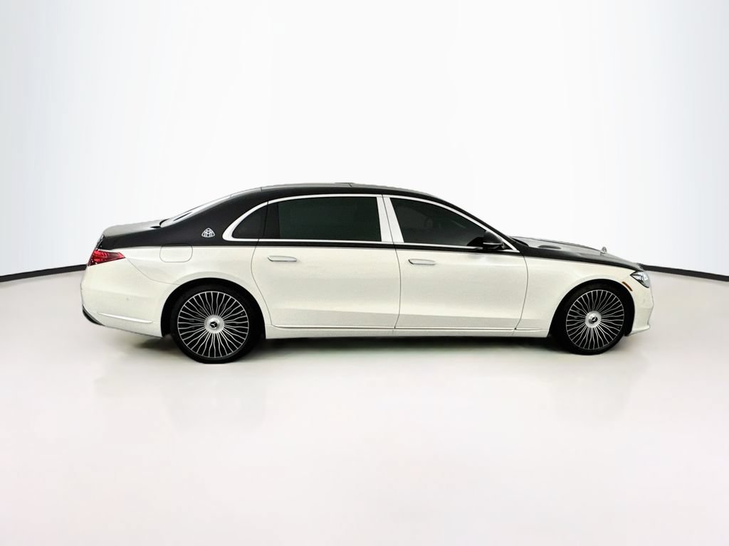 Used 2022 Mercedes-Benz Maybach S 580 4MATIC image 4