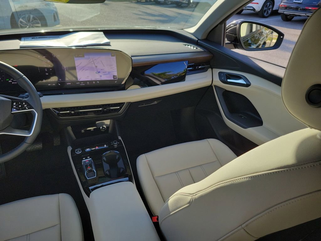 New 2025 Audi Q6 e-tron Premium image 24