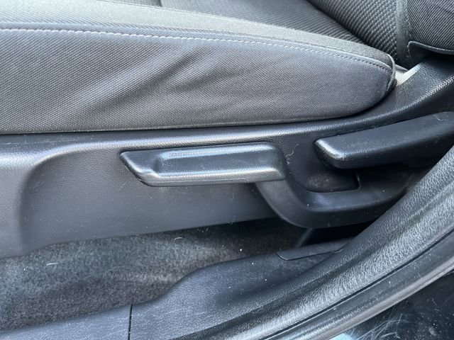 Used 2021 Honda HR-V EX image 16