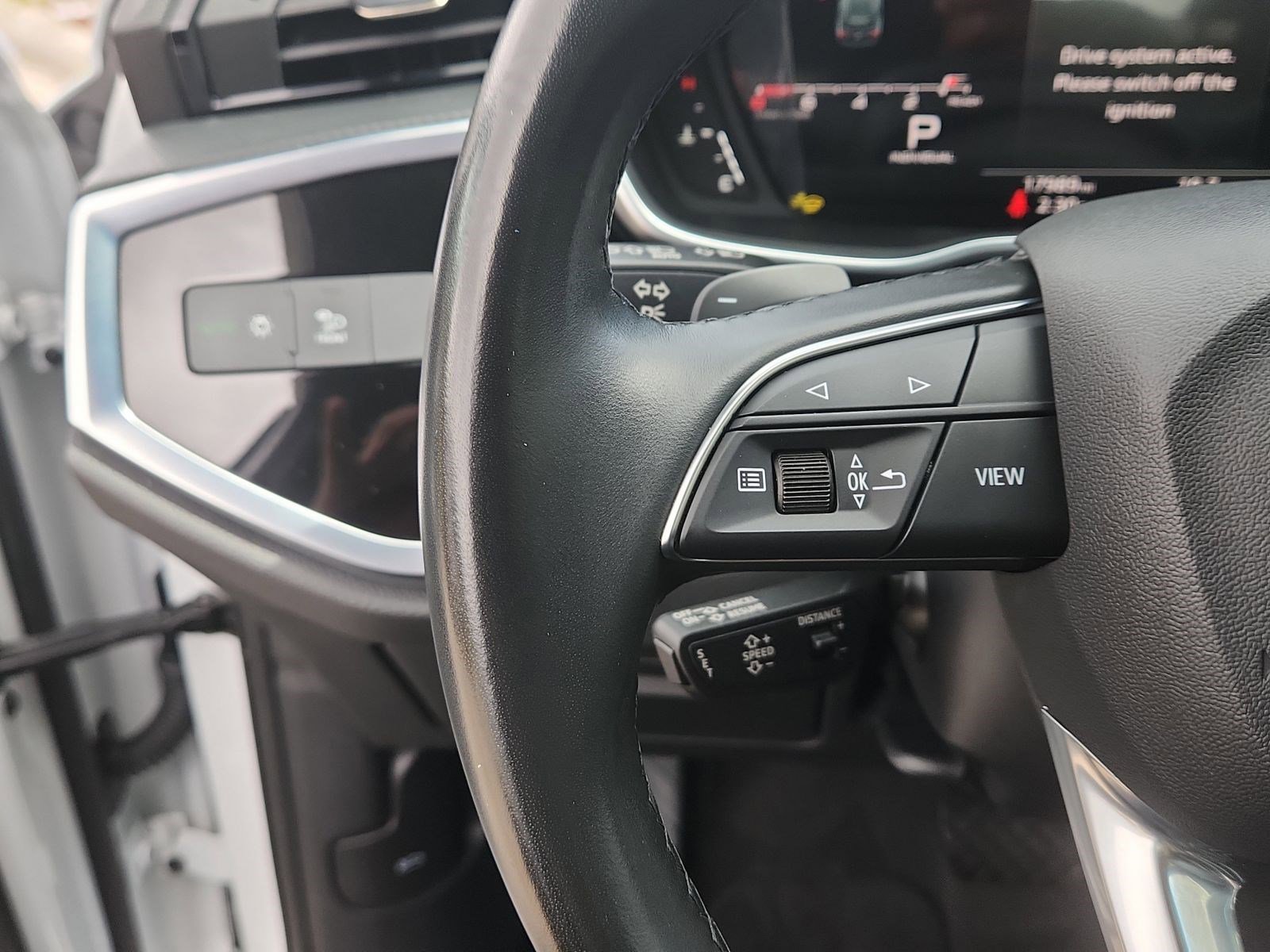 Used 2024 Audi Q3 2.0T Premium Plus w/ Premium Plus Package image 21