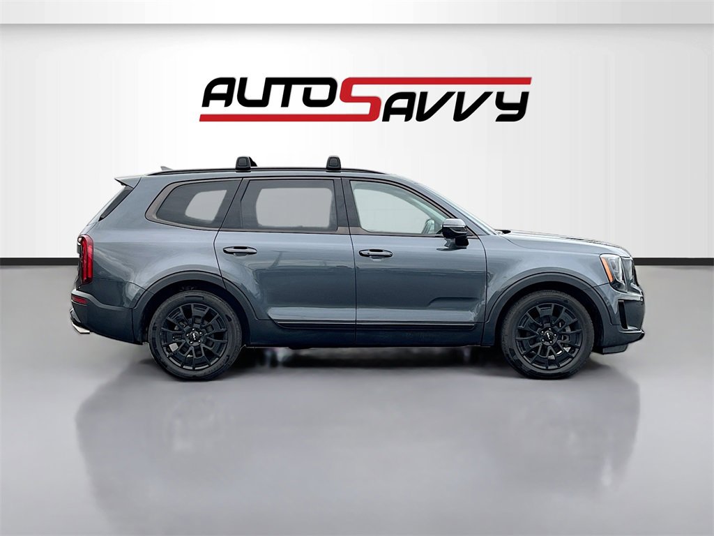 Used 2022 Kia Telluride SX w/ SX Prestige Package image 8