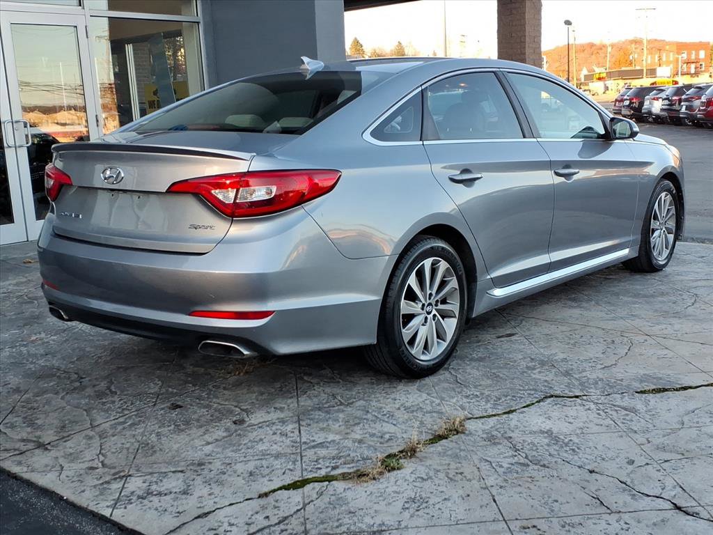 Used 2015 Hyundai Sonata Sport image 3