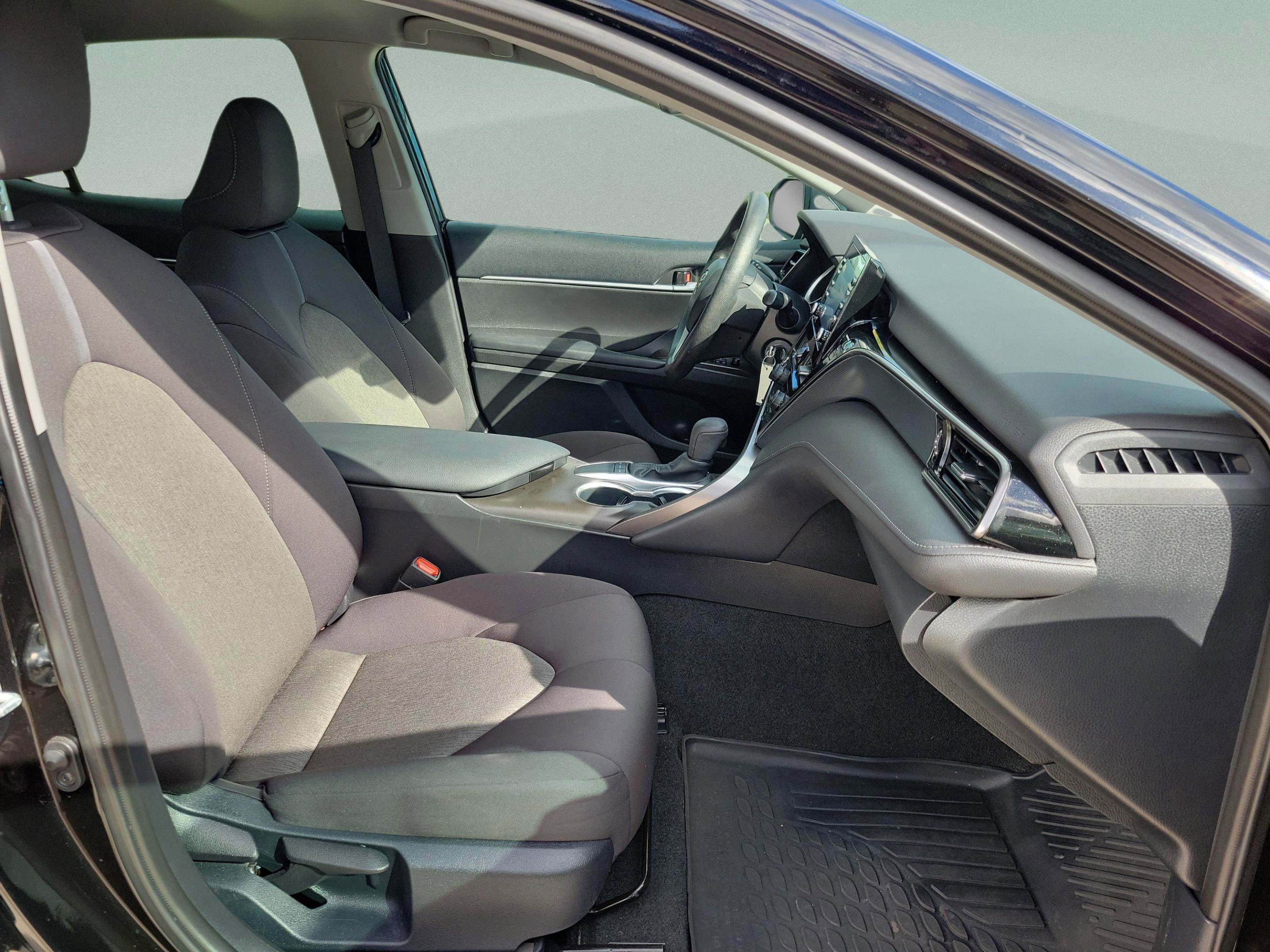 Certified 2023 Toyota Camry LE FWD image 6