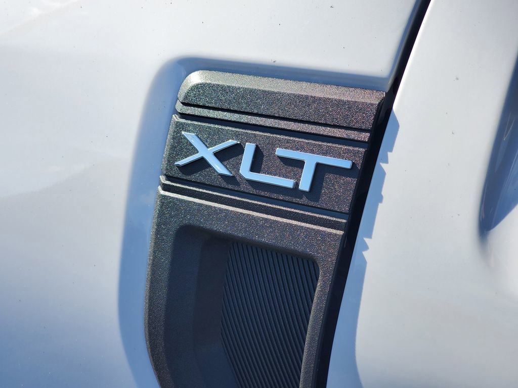 New 2025 Ford Maverick XLT w/ XLT Luxury Package image 33